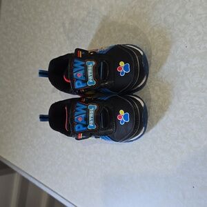 Paw Patrol‎ Toddler Light Up Sneakers Size 6